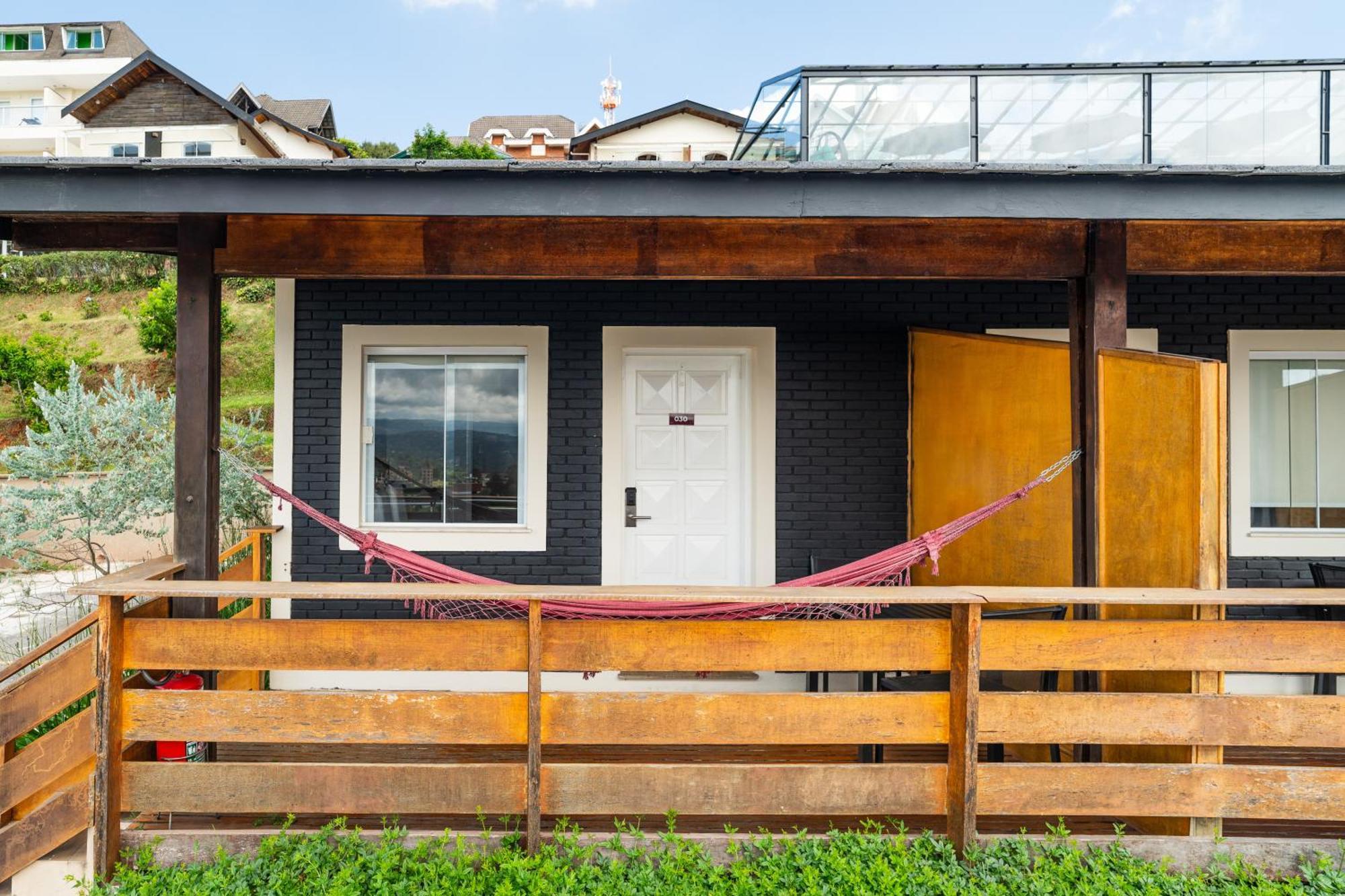 Chris Park Hotel Campos do Jordao Exterior photo