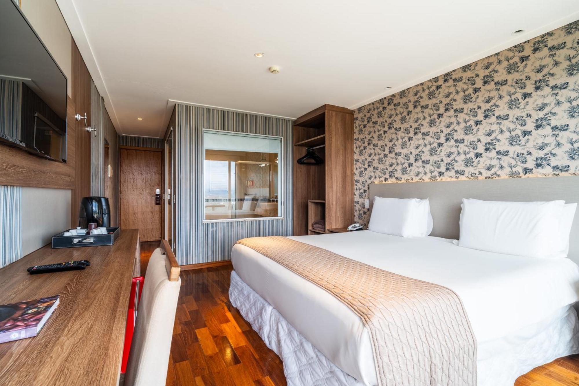 Chris Park Hotel Campos do Jordao Exterior photo