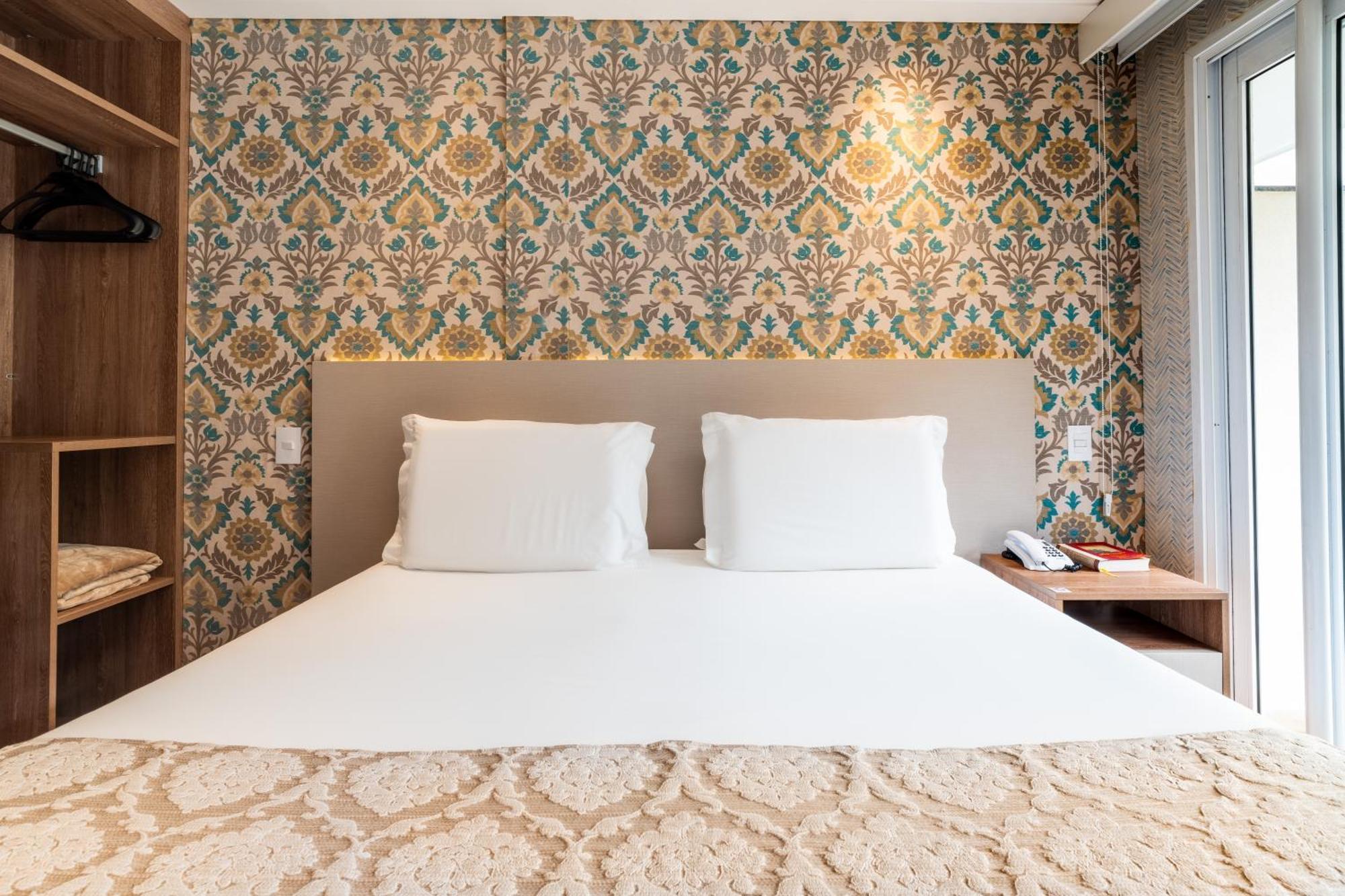 Chris Park Hotel Campos do Jordao Exterior photo