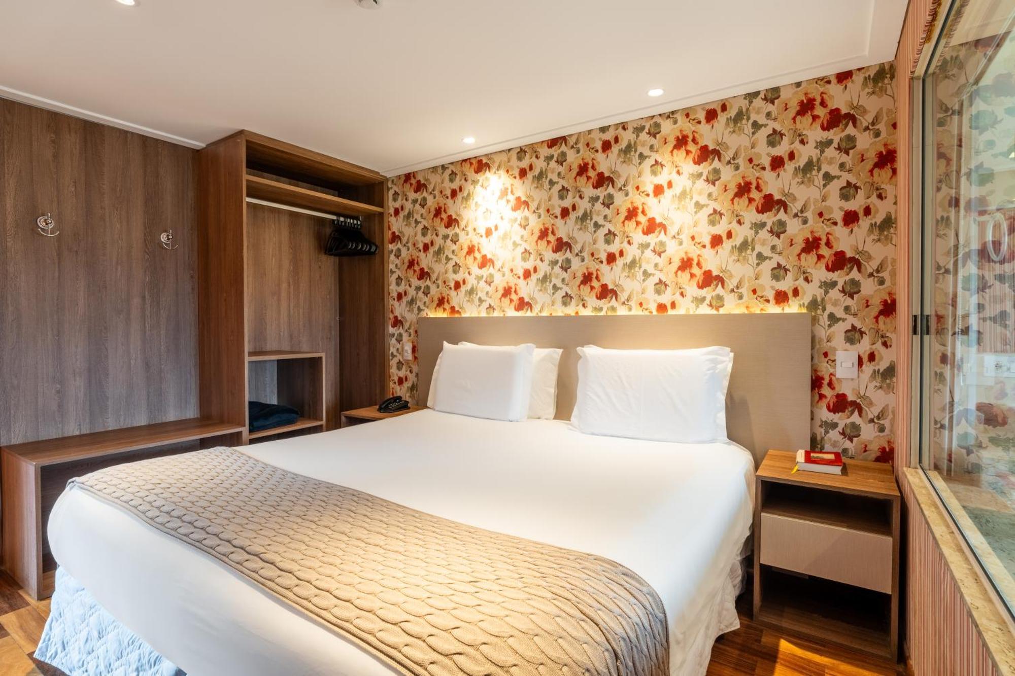 Chris Park Hotel Campos do Jordao Exterior photo