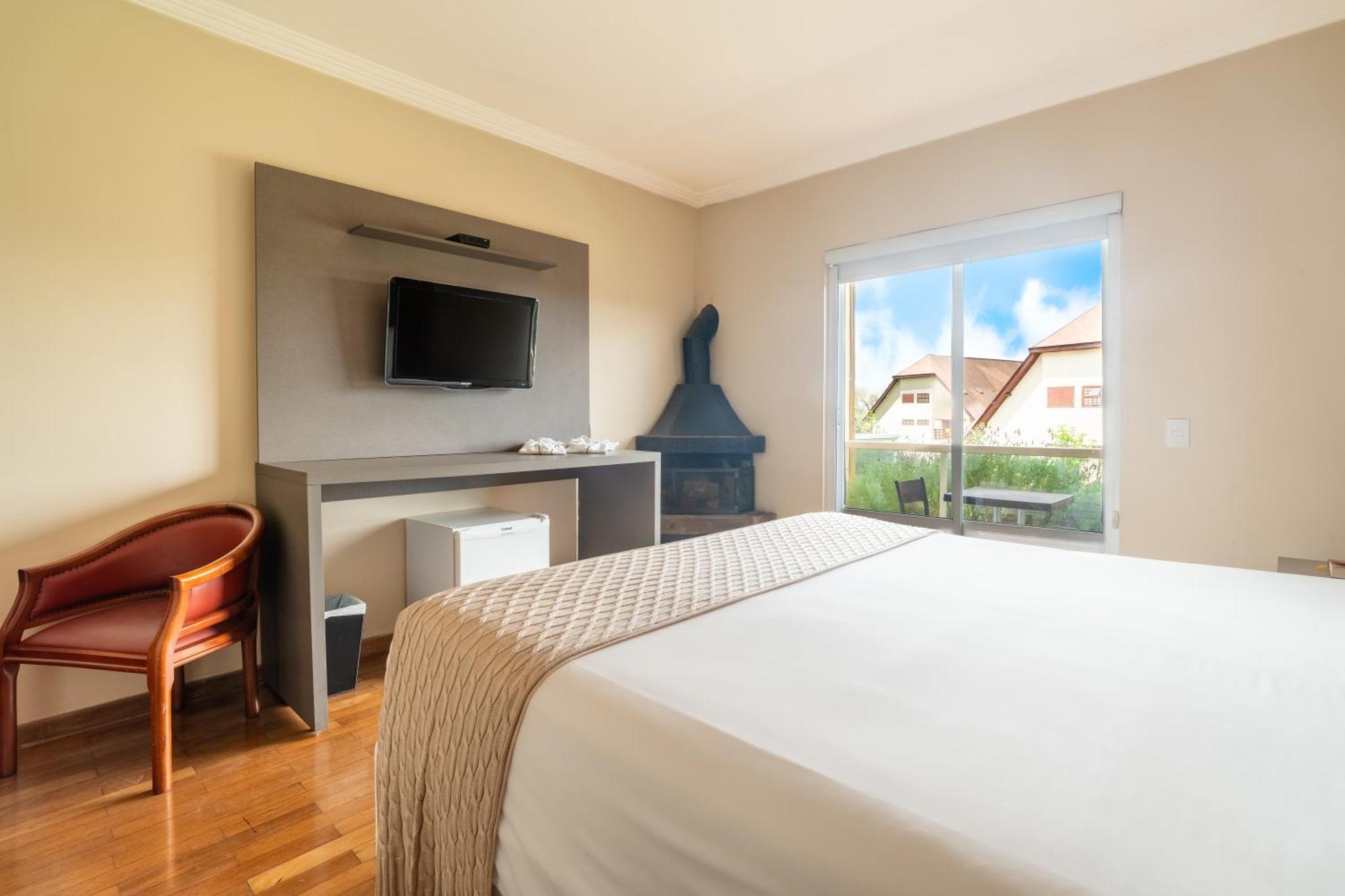 Chris Park Hotel Campos do Jordao Exterior photo