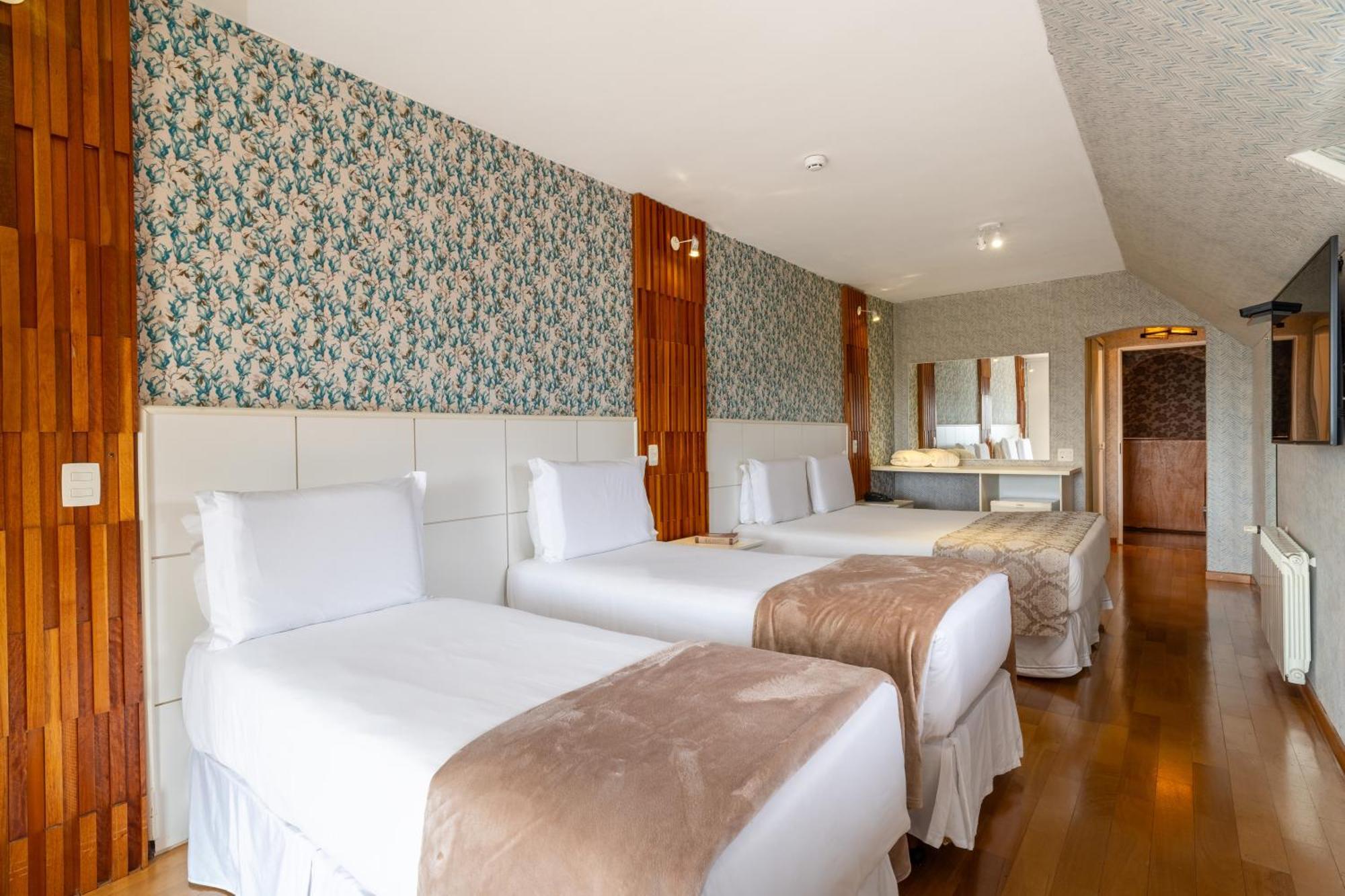 Chris Park Hotel Campos do Jordao Exterior photo