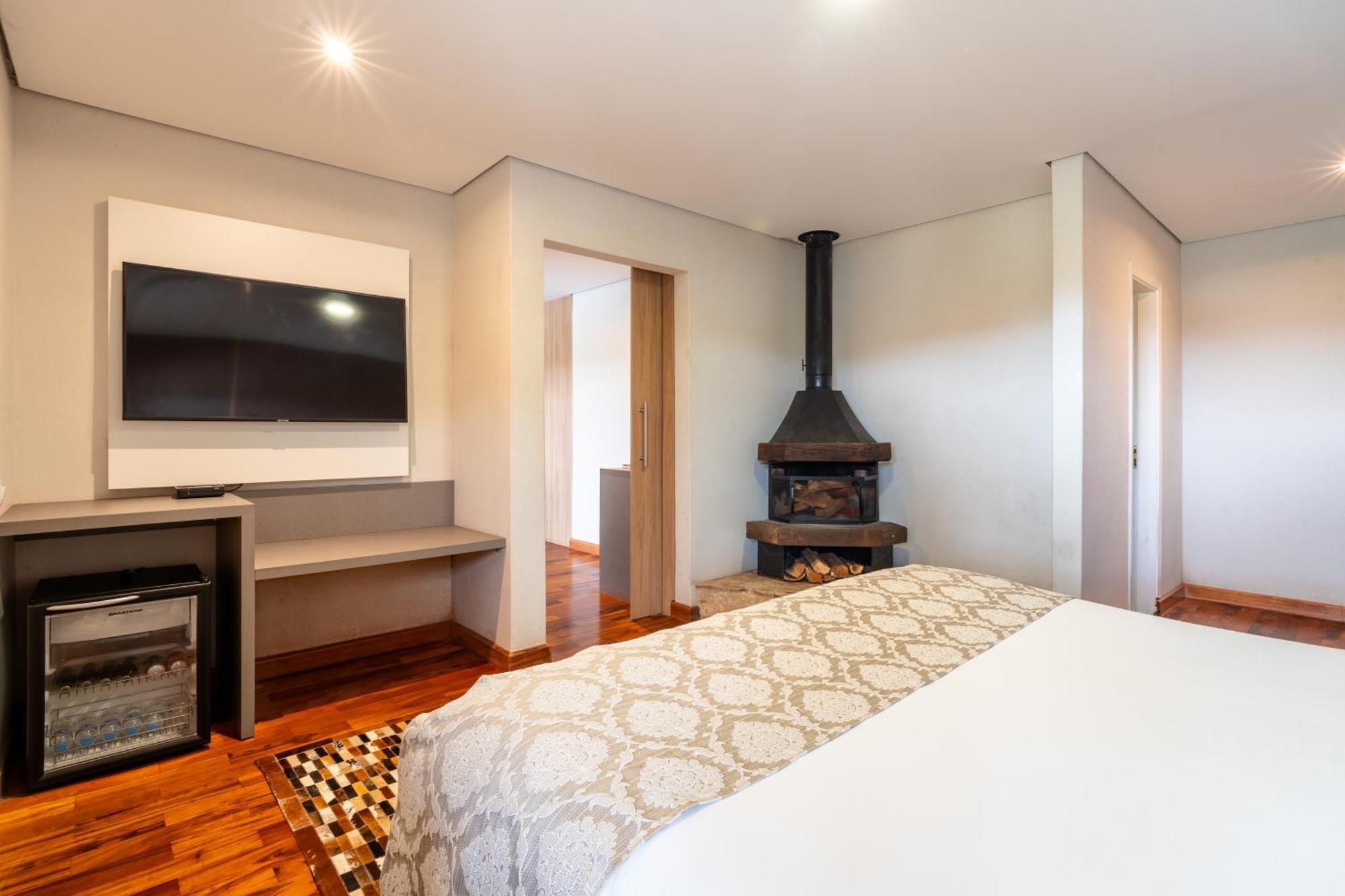 Chris Park Hotel Campos do Jordao Exterior photo